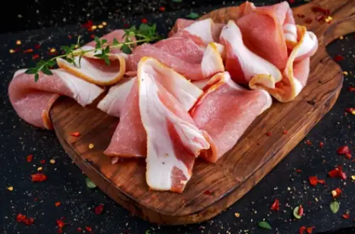 Click Here To Enlarge This Photo Of Smoked Back Bacon &lpar;200g&rpar;