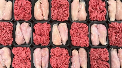 Click Here To Enlarge This Photo Of 5kg Chicken & Mince Box