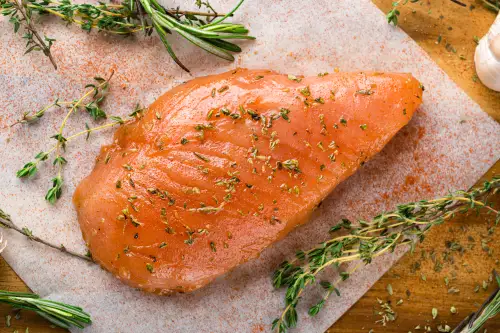 Click Here To Enlarge This Photo Of Tandoori Chicken Fillets (4 x 8oz)